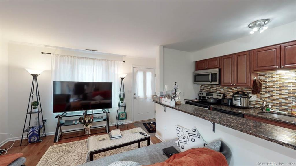 141 Grove Street, Unit A — exterior photo