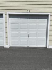 23 Casagmo Garage, Unit 23