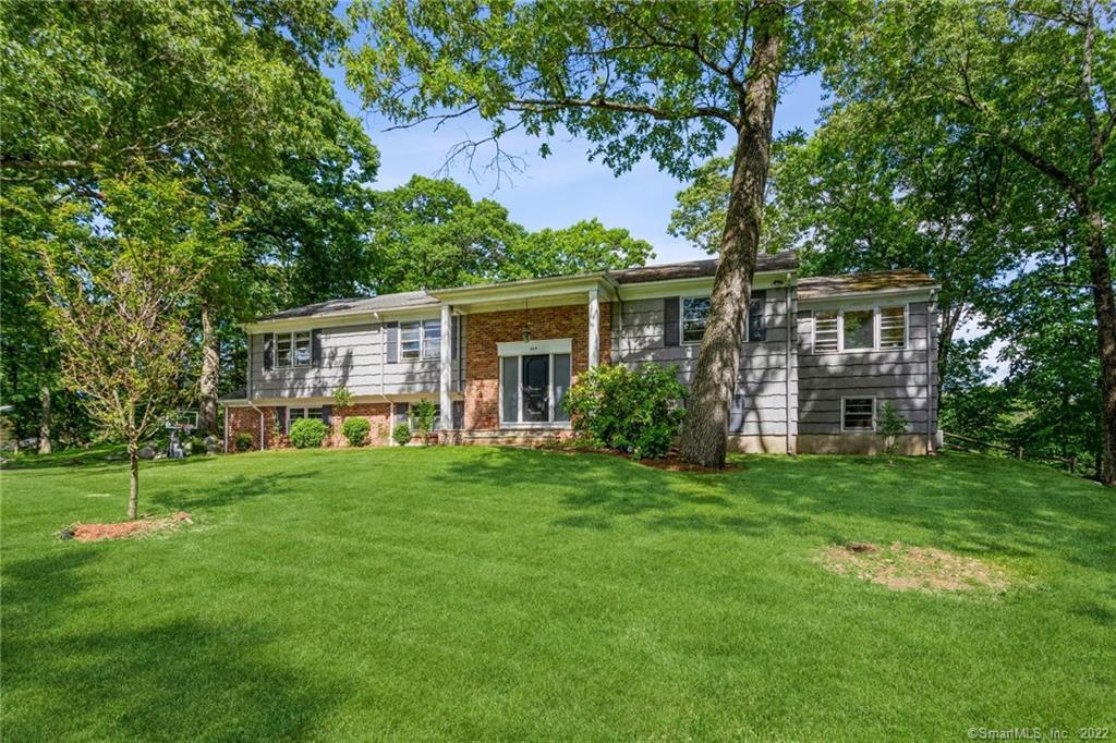 264 Dundee Road — exterior photo