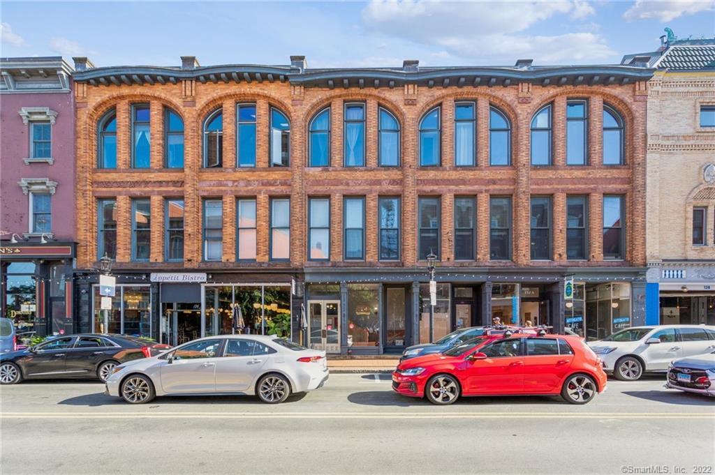 134 Washington Street, Unit 208 — exterior photo