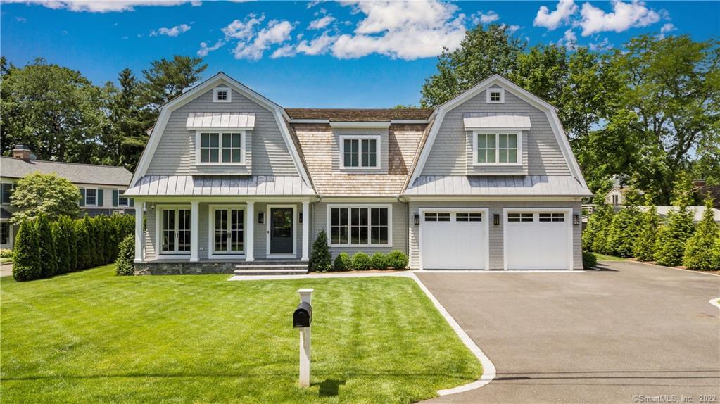 6 Outlook Drive — exterior photo