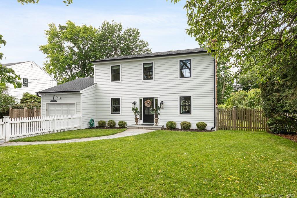 305 Pine Creek Road — exterior photo