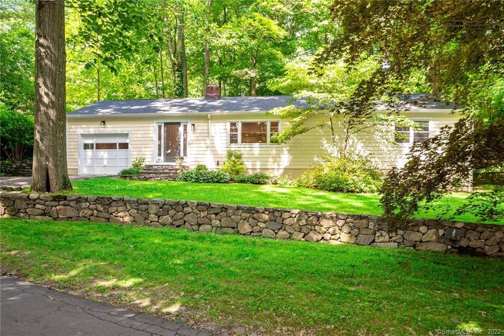 39 Shady Lane — exterior photo