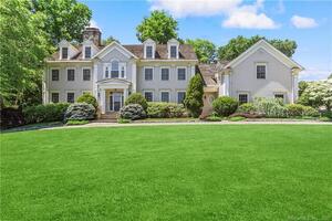 8 Sycamore Drive