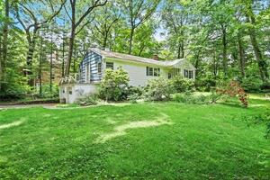 19 Valley View Road