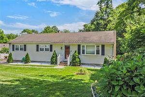 8 Forbell Drive
