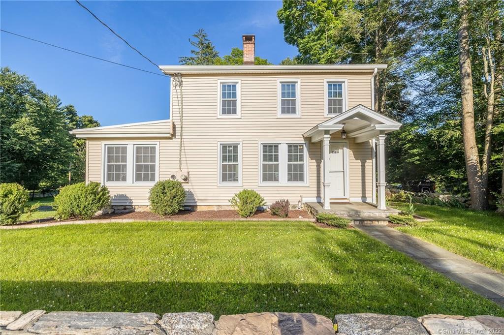 103 Hunting Ridge Road — exterior photo