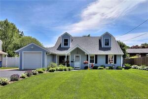 21 Assisi Way