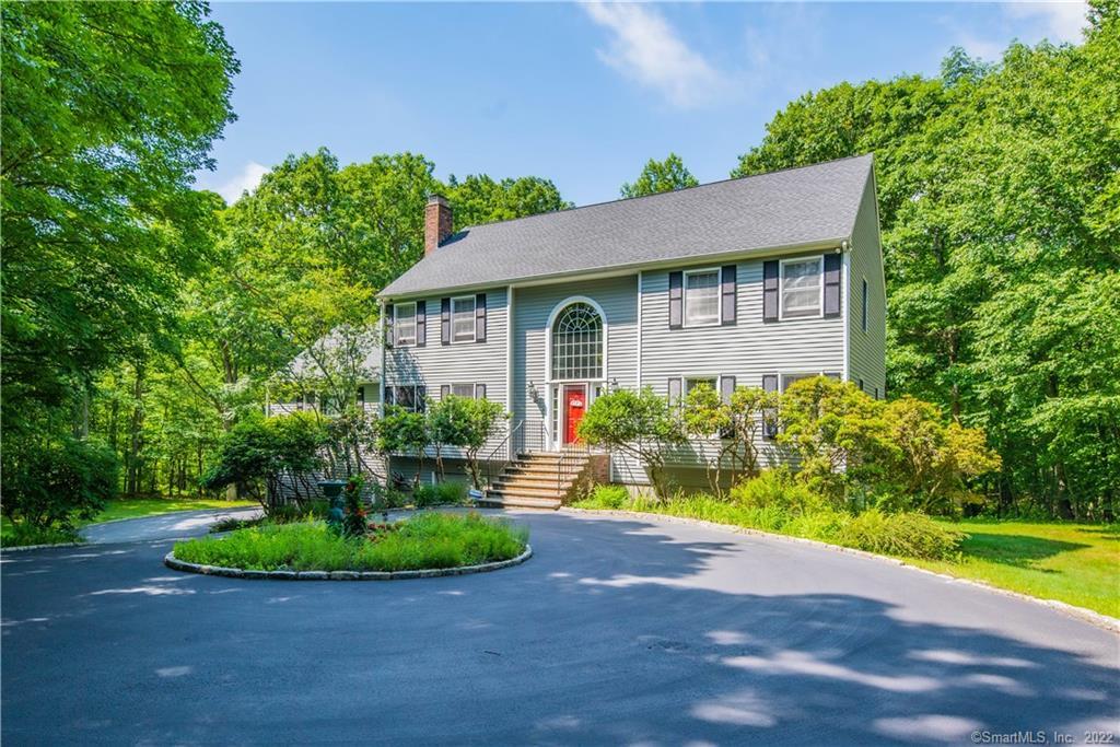 3 Cobblestone Lane — exterior photo