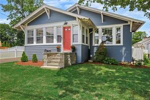 8 Sunset Hill Avenue