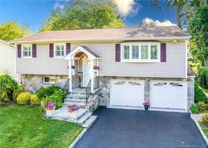 50 Amherst Place