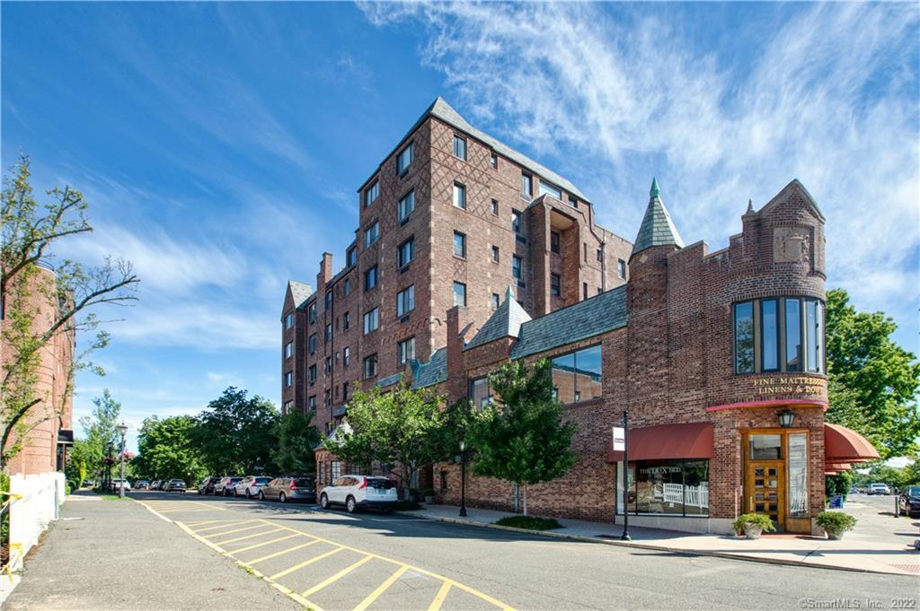 4 Lafayette Court, Unit 1AA