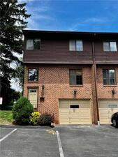 237 Strawberry Hill Avenue, Unit 35