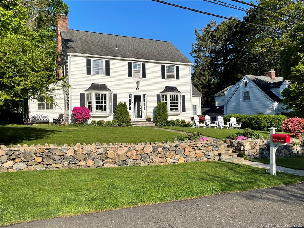39 Fitch Avenue — exterior photo