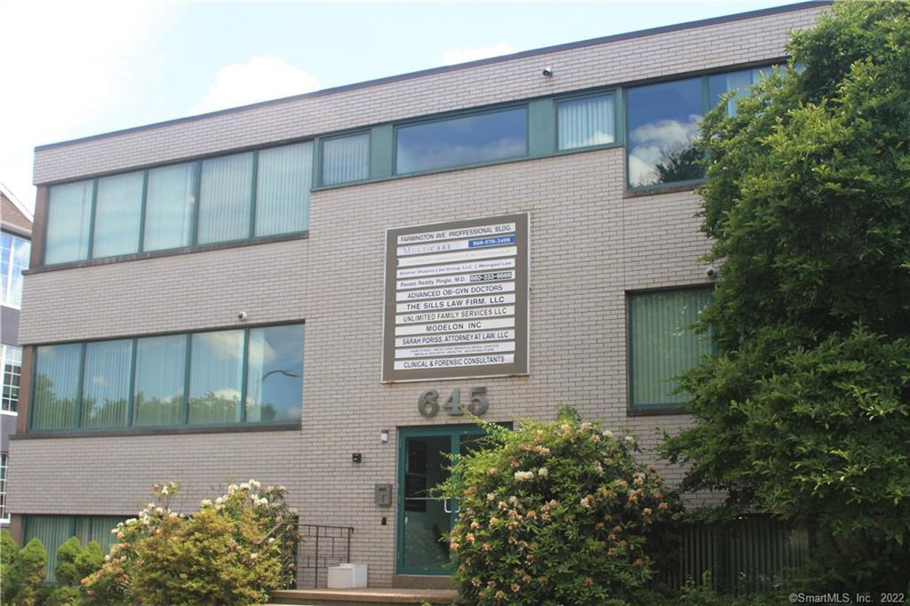 A well managed and secure professional office building with management on site. located in the West End, close to intersection with Prospect Avenue with great visibility and easy access, e.g. 10 min to downtown Hartford or West HArtford and 30 min to Bradley International Airport.There is an opportunity to lease suites from 410 to 2000 square feet on 1st, 2nd and 3rd floor for professional office/medical use with flexible/built out floor plans and reception areas.This contemporary building is one of several professional buildings in the area with great visibility to a high daily traffic count, attractive brick exterior and ample parking space in off the street parking lot for tenants and visitors.