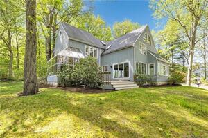 100 Ferndale Drive