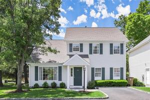 115 Top Gallant Road, Unit 1
