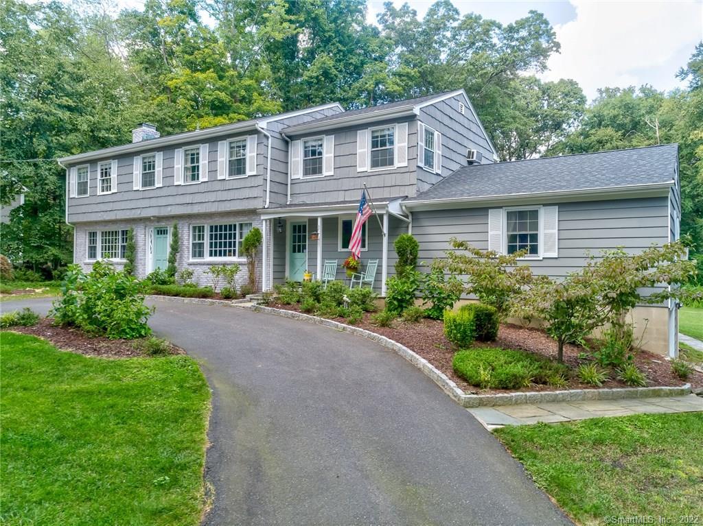 36 Quaker Ridge Road — exterior photo