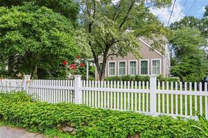 23 Edgewood Road