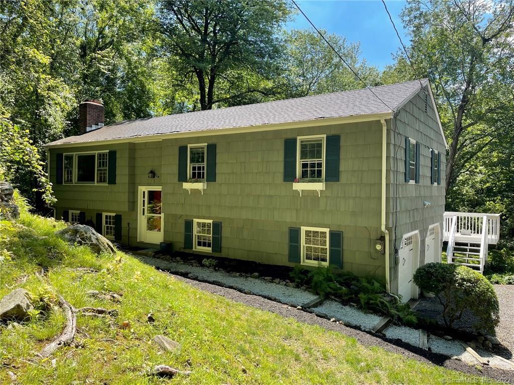 8 Heathwood Lane, Westport, Connecticut photo 1