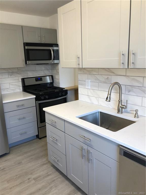444 Bedford Street, Unit 2R — exterior photo