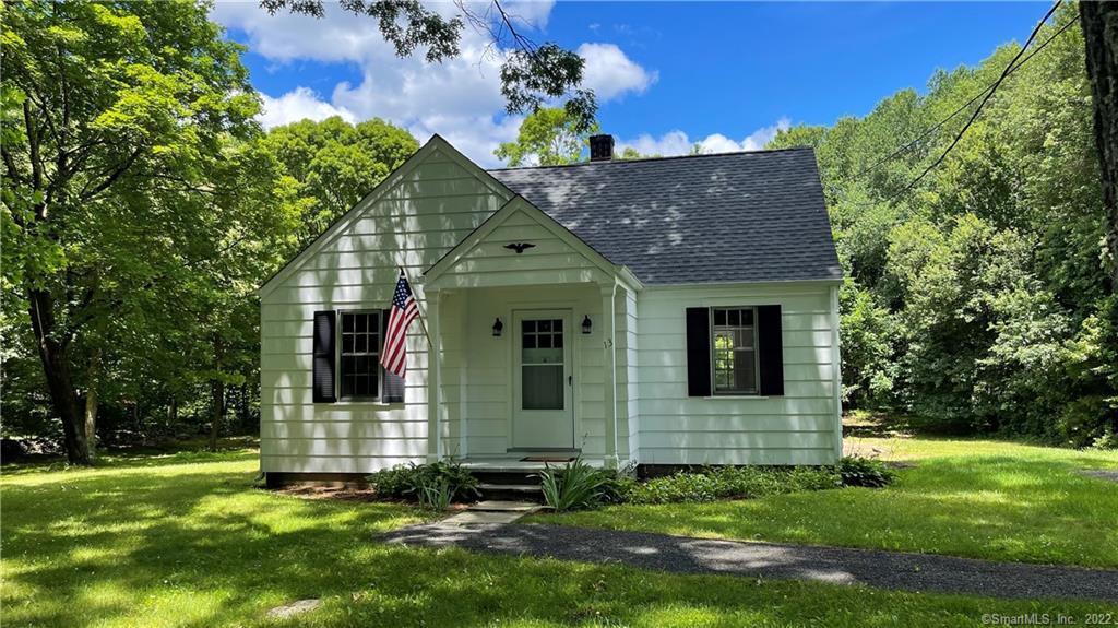 13 Wilson Road — exterior photo