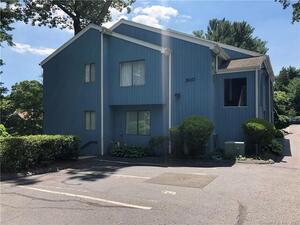 300 Flax Hill Road, Unit 20