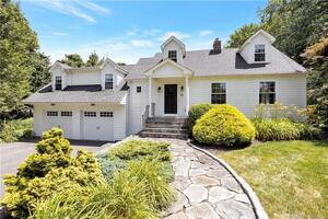 15 Mount Nebo Road