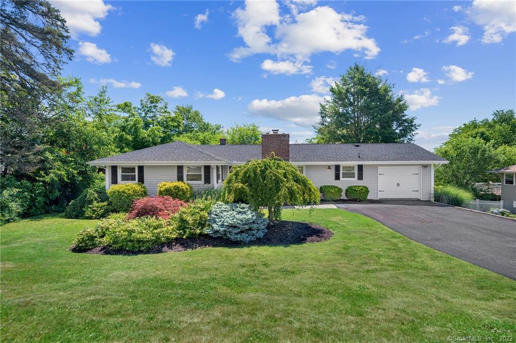 43 Ridge Road, Wallingford, Connecticut Residential for sale