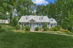 220 Tokeneke Road