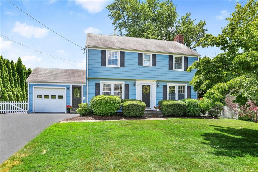 73 Chestnut Hill Road — photo 1