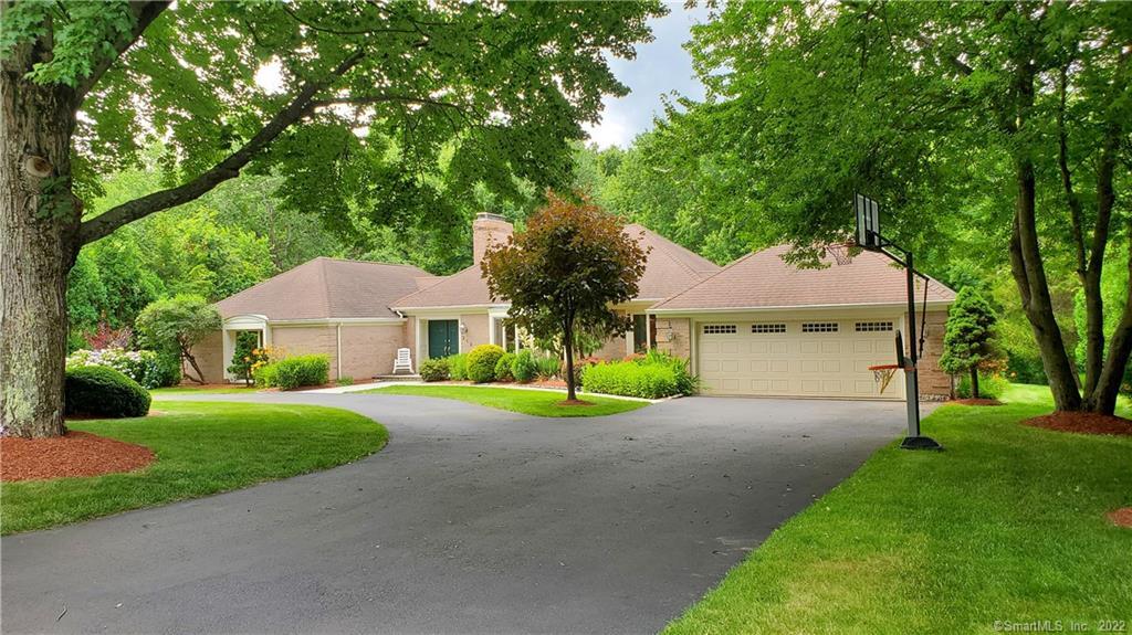 212 Putting Green Road — photo 1