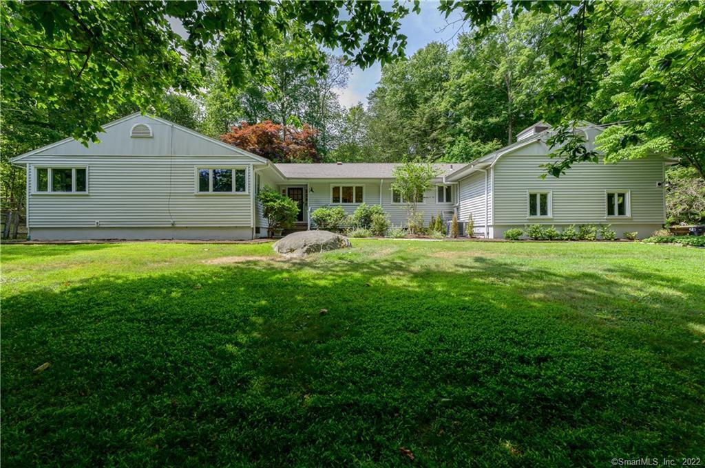 62 Laurel Ledge Road — exterior photo