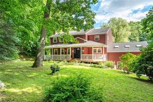43 Mamanasco Road