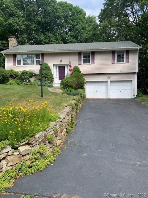 25 Arliss Drive — exterior photo