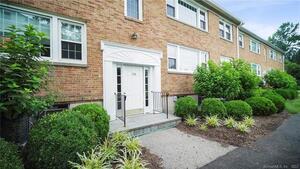 128 Heritage Hill Road, Unit D
