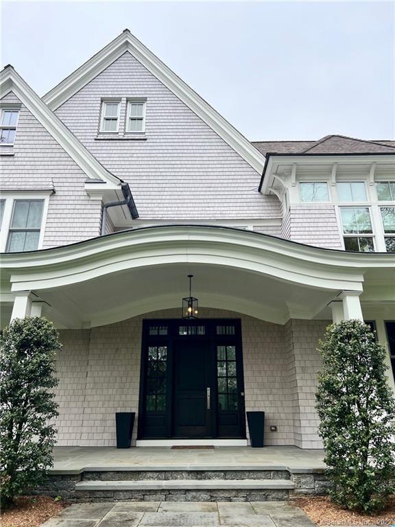 12 Manitou Road — exterior photo