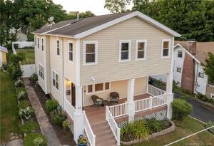 15 Raymond Terrace