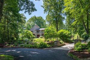 300 Mountain Road