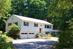 12 Brookhill Lane
