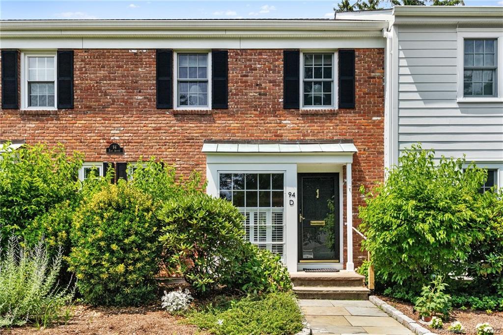94 East Avenue, Unit D — exterior photo
