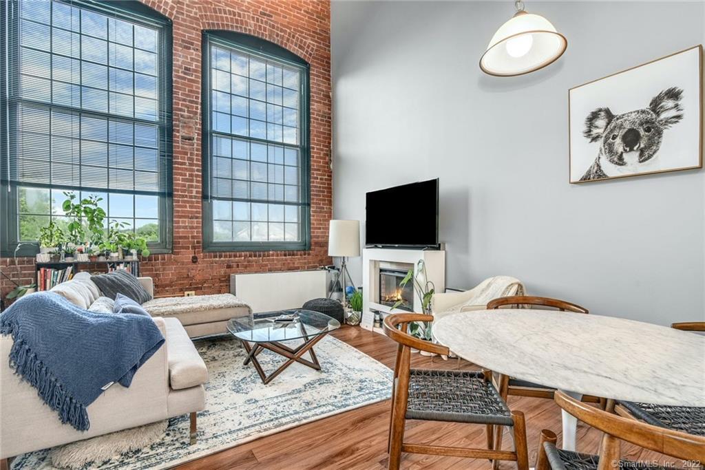 25 Grand Street, Unit 226 — exterior photo