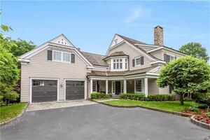 2 Harbor Bluff Lane, Unit 2