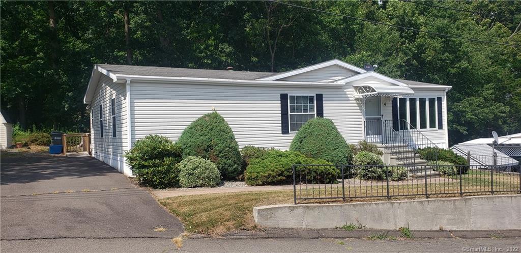 Property photo for 325 Kelly Road, #T4, Vernon, CT