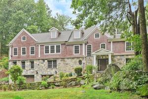 1520 Long Ridge Road