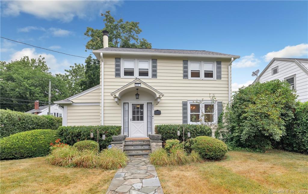 223 Cold Spring Road — exterior photo