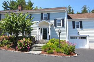 123 Richmond Hill Road, Unit 11