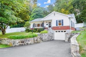 19 Deleo Drive