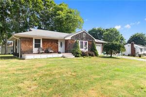 17 Bonita Avenue
