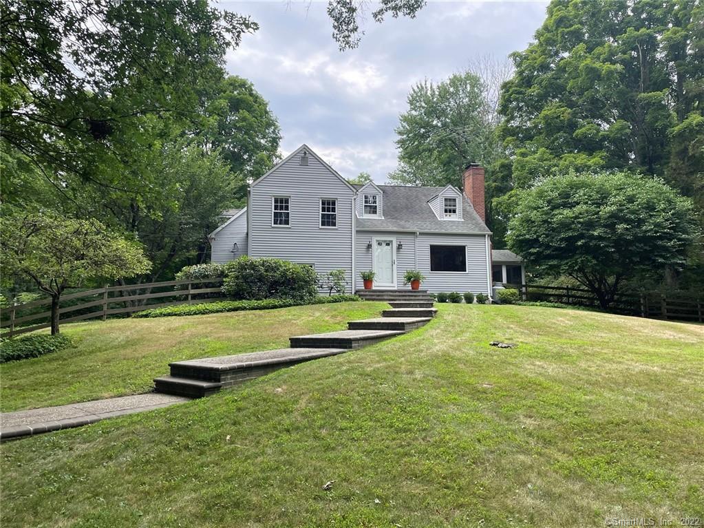 1 Ridge Lane — photo 1